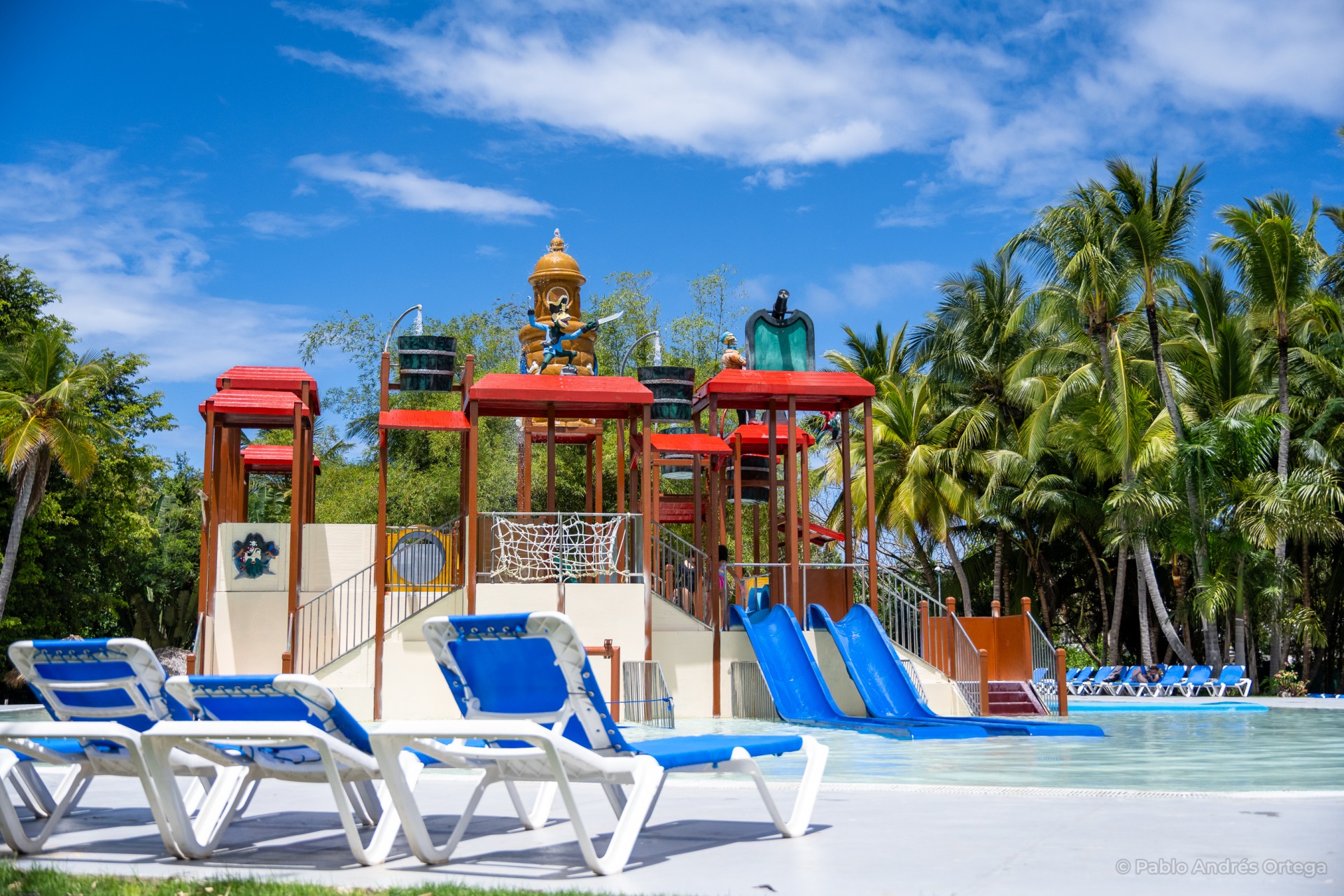 aqua-games-parque-ninos-pequenos-vacaciones-hotel-grand-sirenis-punta-cana.jpg Parque acuático juegos para niños - Hotel Grand Sirenis Punta Cana