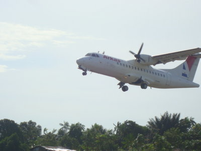 ATR 42-300<br />ARKAS