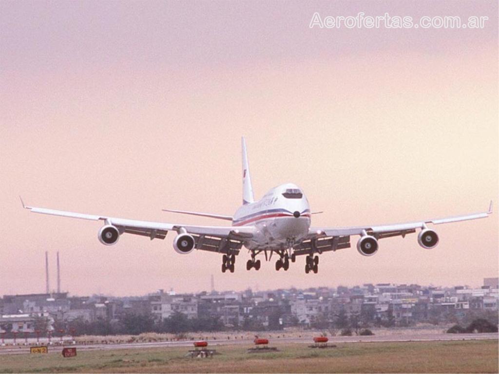 Boeing747-A1024.jpg