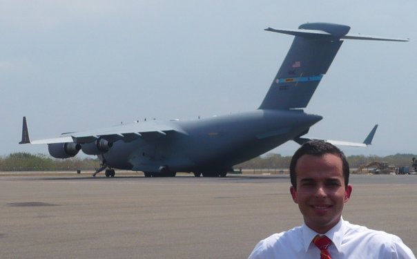 ¡¡Es una ballena este avión!! Desafortunadamente yo no conté con la suerte de Pablo para subirme a esta nave...