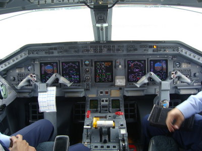 cabina del ERJ145