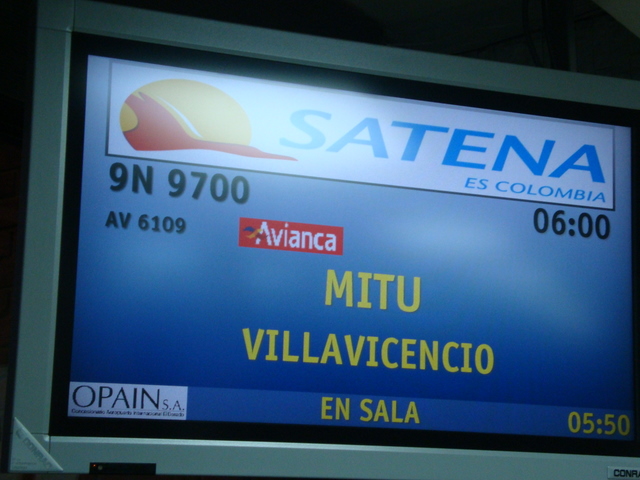 llamando a abordar. saben porque aparece como avianca?