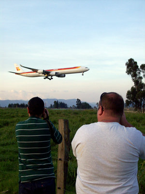 Spotting Bogotá - Febrero 28 2010 - Fabio Laranjeira