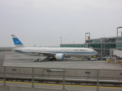 un 777 de kuwait airways