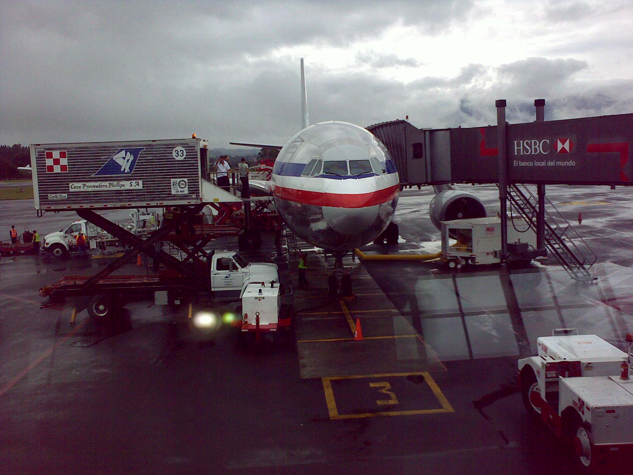 AA A300B4 listo para salir a MIA