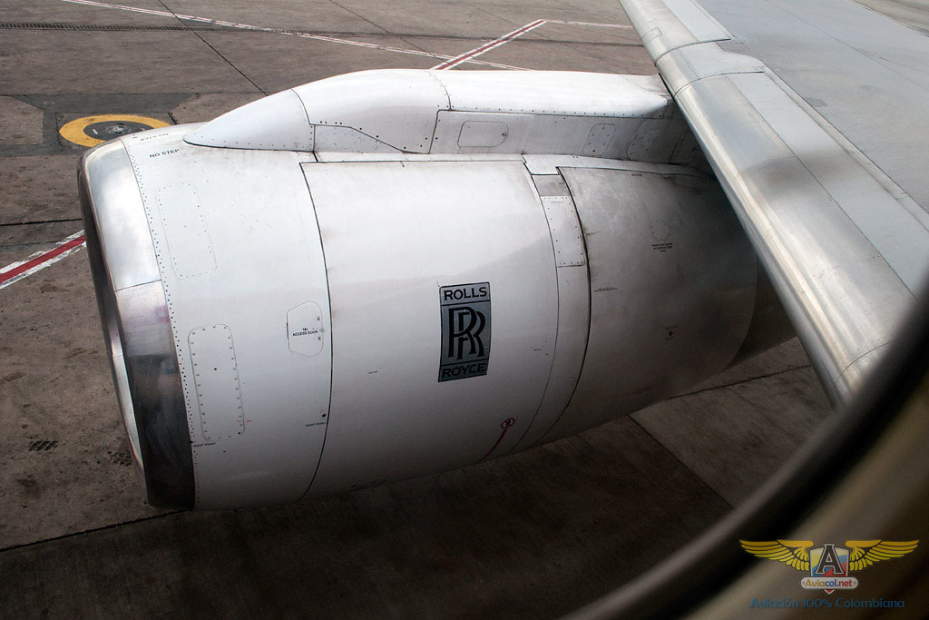 EI-CEZ Motor Rolls Royce