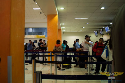 Counters Terminal Nacional UIO