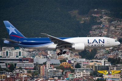 LAN Cargo 777