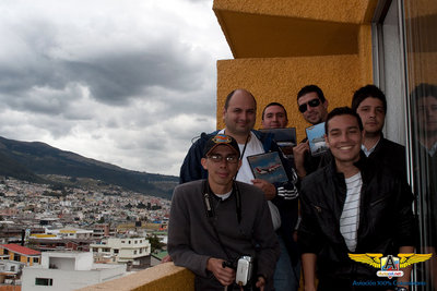 Todo el combo - Topper, Andrés Restrepo, Sandro Rota, Stefano Rota, Pablo A. Ortega, Andrés Ramírez