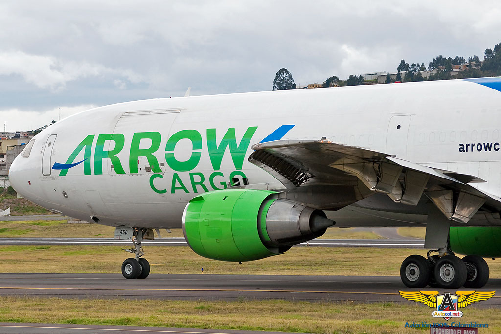 Arrow Cargo DC-10 N450ML