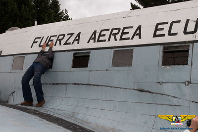 De nuevo Topper en modo &quot;Arqueólogo de Aviones&quot;