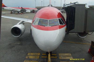 AVIANCA A319 CLO