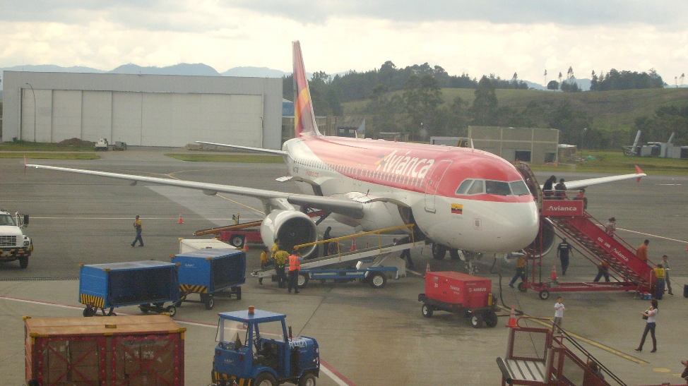 AVIANCA A320 MDE
