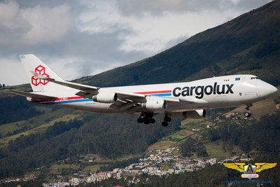 Cargolux Boeing 747-400 LX-MCV