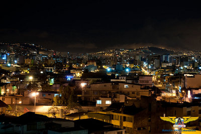 Quito nocturno desde el hotel