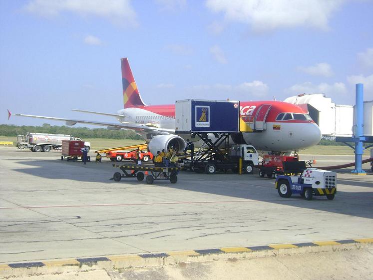 el A320 llegando de Bogota pasa seguir hacia Miami