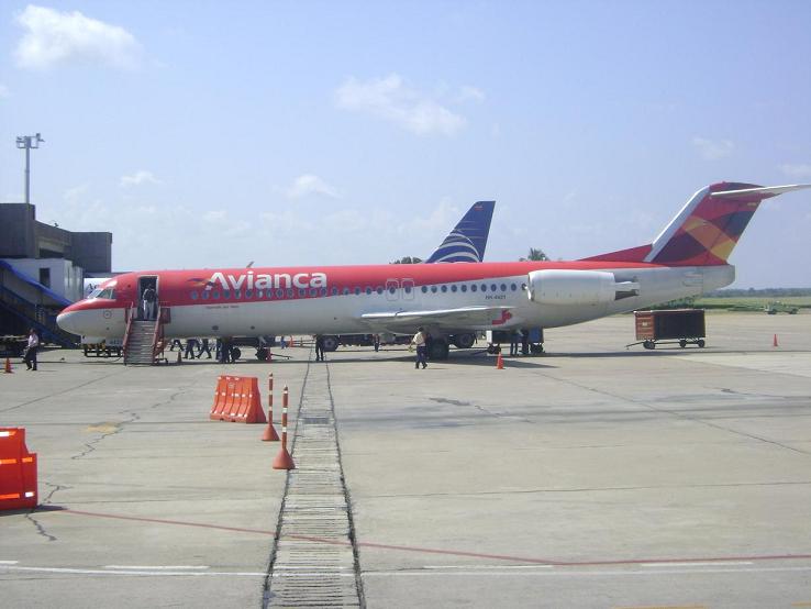 f100 hacia bogota embraer 190 = hacia bogota
