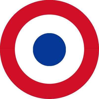 De 1920 a 1924. Los primeros aviones, por ser franceses, usaron la cucarda de ese país.