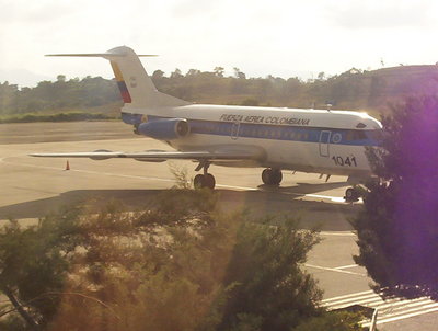 Fokker-28, Actuando como FAC-001, en la epoca en que el FAC-001 tenia tantos problemas de presurizacion