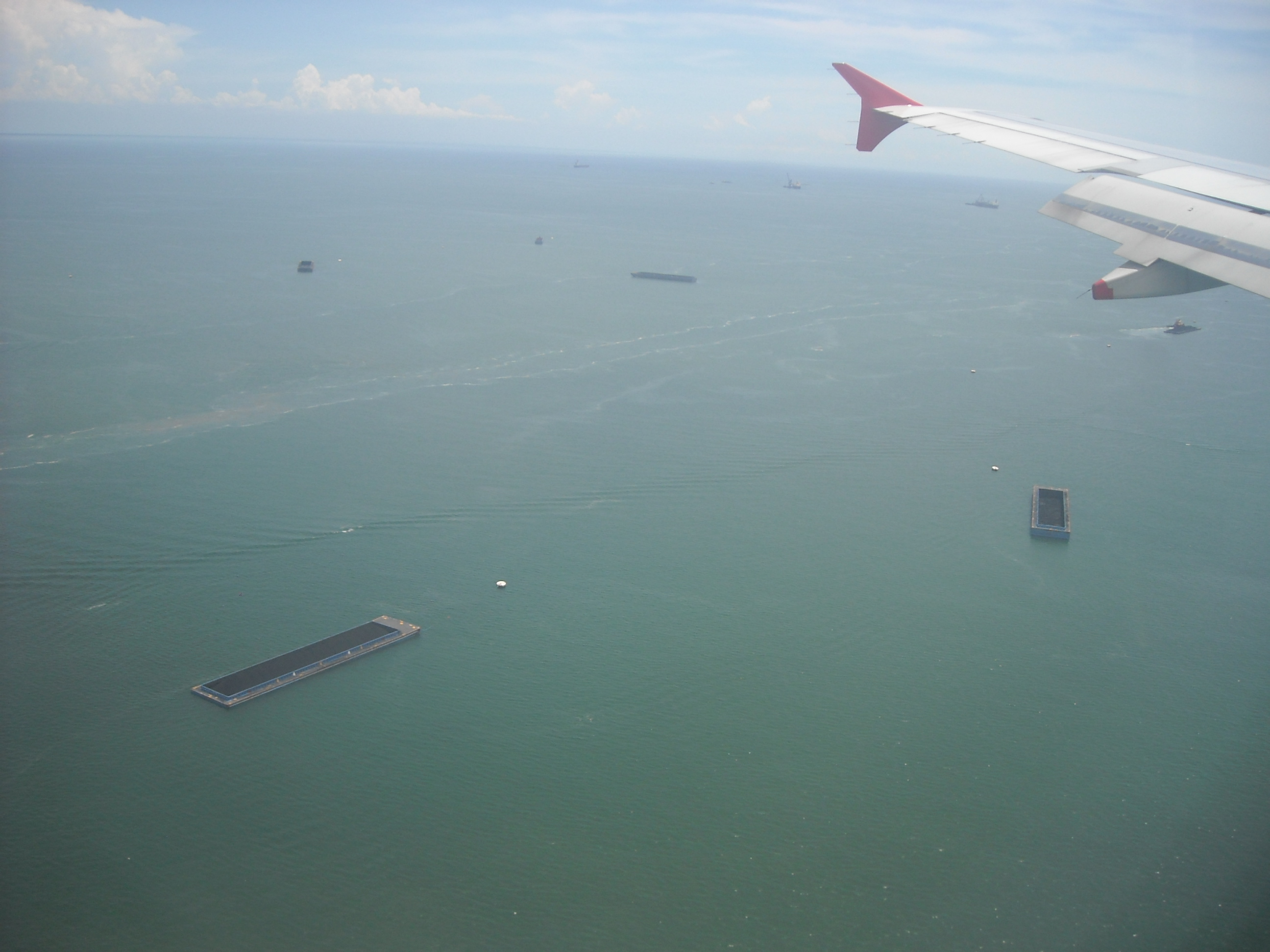 Carboneros de la Drummond. Increíble el daño ambiental que causan.