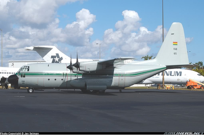 FUERZA AEREA BOLIVIANA: Foto Jay Selman - Airliners.net