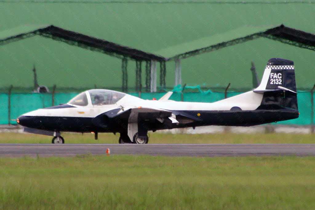 FAC2132 - Foto: Javier Franco TOPPER