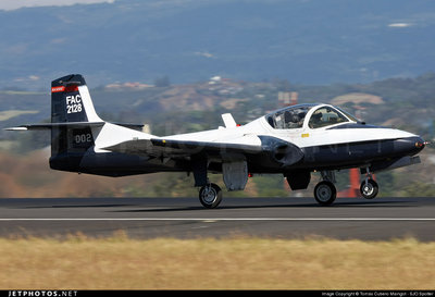 Entrenador T-37C de la Fuerza Aérea Colombiana, FAC 2128