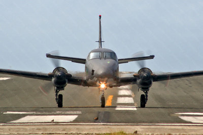 C-90 de la FAC haciendo pruebas de motor. Foto: Javier Franco TOPPER