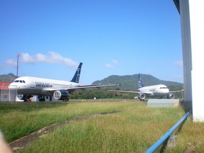 N594EL &amp; N596EL
