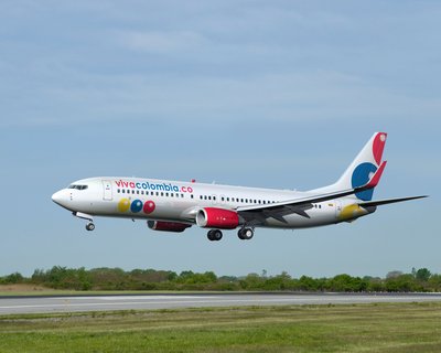 737-800