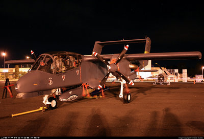 Avión Bronco OV-10 Fuerza Aérea Colombiana FAC 2213