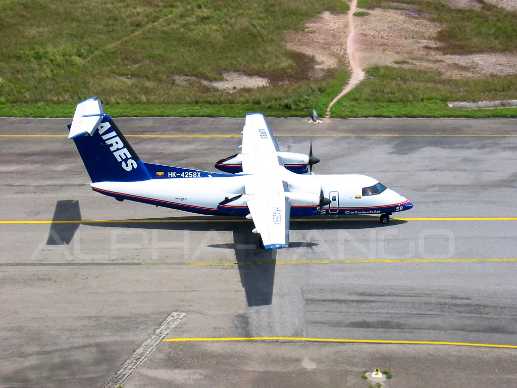 ARE 4258 Dash 003.jpg