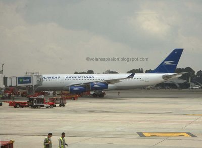 Aerolíneas Argentinas, A340-200, LV-ZPO