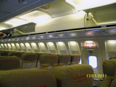 Interior del 737-200Adv de Peruvian.