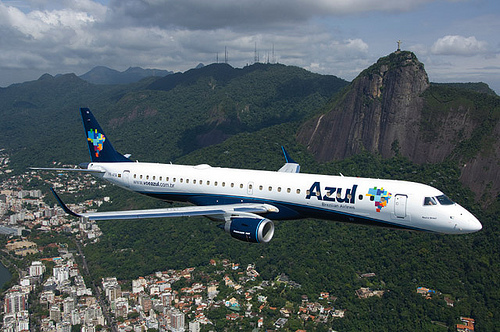 Embraer E195