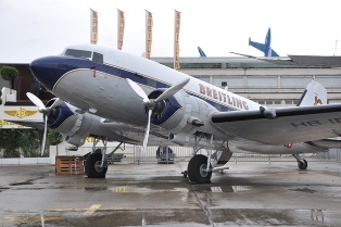 DC-3 Breitling.jpg