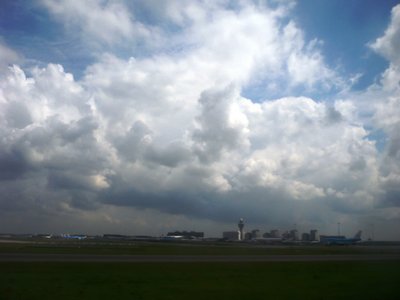 Panorámica, muy mala de resolución, de Schiphol.