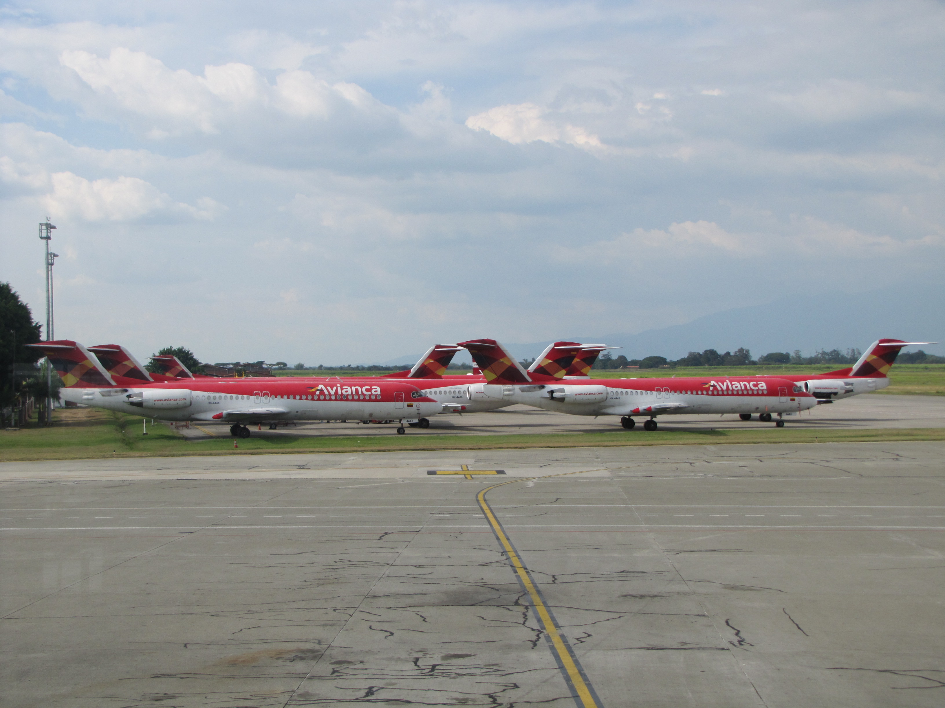 ESTOS POBRES MUCHACHOS YA VAN DE REGRESO A DONDE SUS DUENOS ORIGINALES Y EN EL PEOR DE LOS CASOS A LA DESTRUCCION... QUE PESAR, O A LO MEJOR LES DEN OTRA OPORTUNIDAD