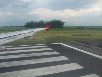 BUENO AHORA SI, &quot;TRIPULACION A SUS ESTACIONES, ESTAMOS PROXIMOS AL DESPEGUE, BUEN VUELO&quot;