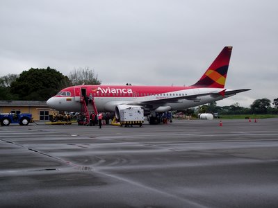 EN PLATAFORMA EN EL AEROPUERTO