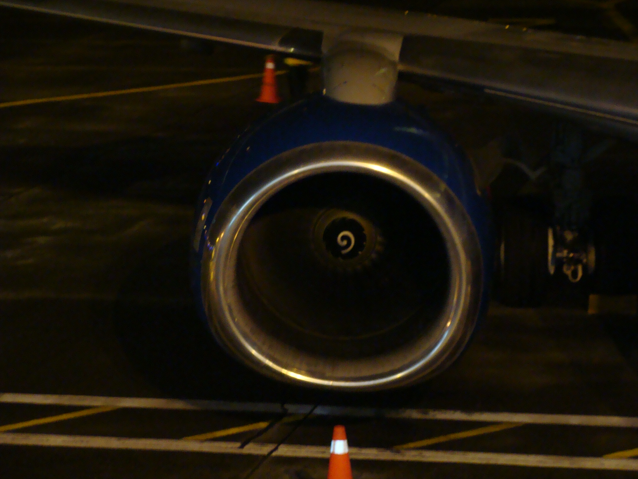 Uno de los motores del Boeing