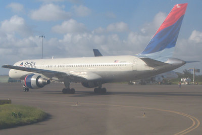 Delta B757