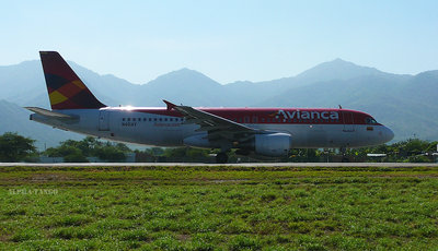 N401AV - Airbus A320-214 / Avianca
