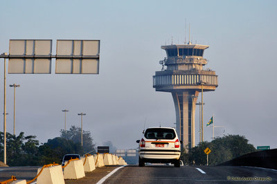 Torre de Control de GIG camino al aeropuerto.