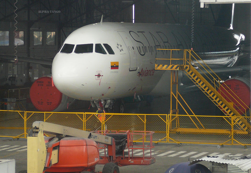 N448AV - Airbus A320-214 / Avianca (Star Alliance)