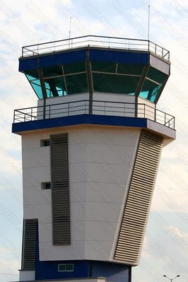 Nueva torre de control en Puerto Carreño, aun sin equipar. Foto: Javier Franco &quot;Topper&quot;&quot;