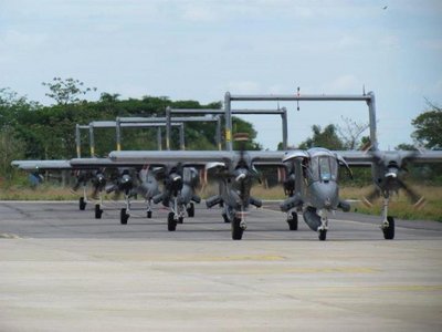 OV-10 Broncos de la Fuerza Aérea Colombiana en Yopal