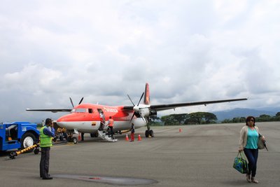 En otro avión sera............