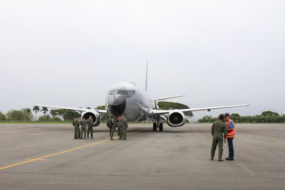 Saliendo para abordar mi vuelo.