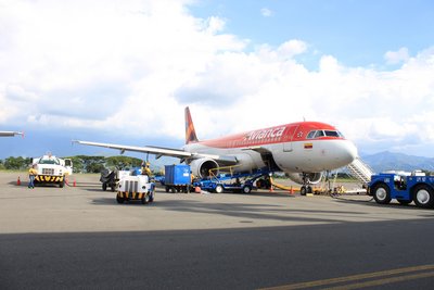 Vista del A320 que me trajo a Armenia. SKAR.